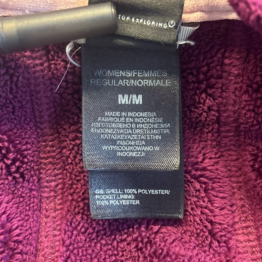 The North Face Women’s Purple and Pink Morninglory Fleece Jacket, Size Medium - Picture 10 of 11